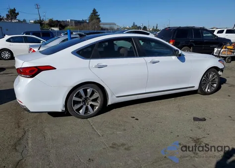 2015 Hyundai Genesis 3.8L z USA, uszkodzony, nr VIN KMHGN4JE8FU067735